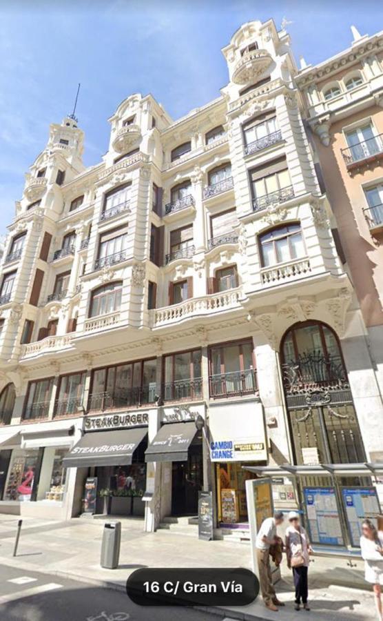 Lux Penthouse Gran Via Hotel Madrid Exterior photo